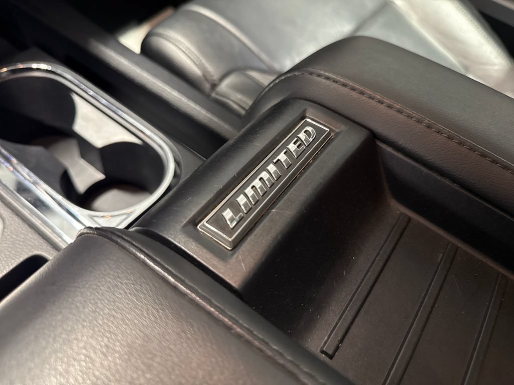 Used 2018 Toyota Tundra Limited AWD/4WD image 21