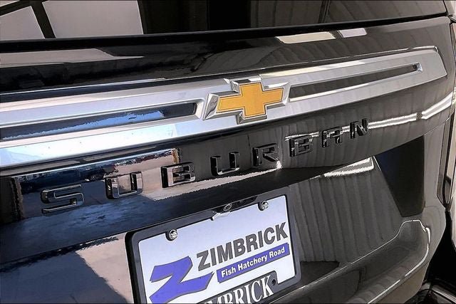 Used 2021 Chevrolet Suburban High Country w/ Premium Package AWD/4WD image 9