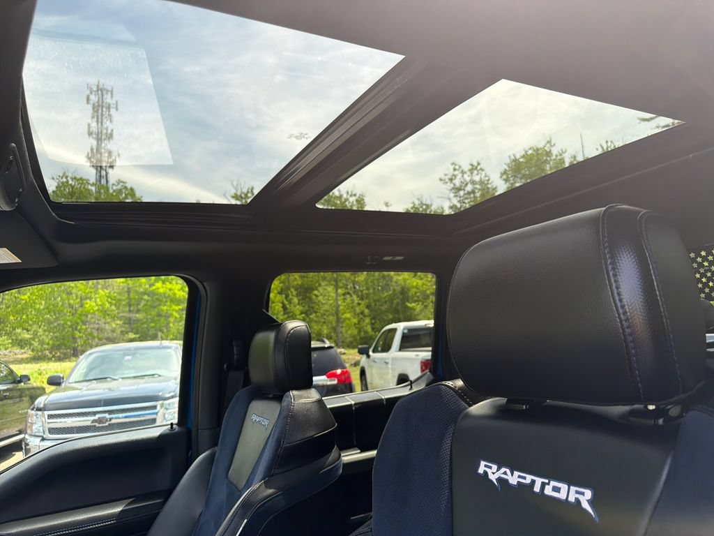Used 2019 Ford F150 Raptor w/ Equipment Group 802A Luxury AWD/4WD image 24