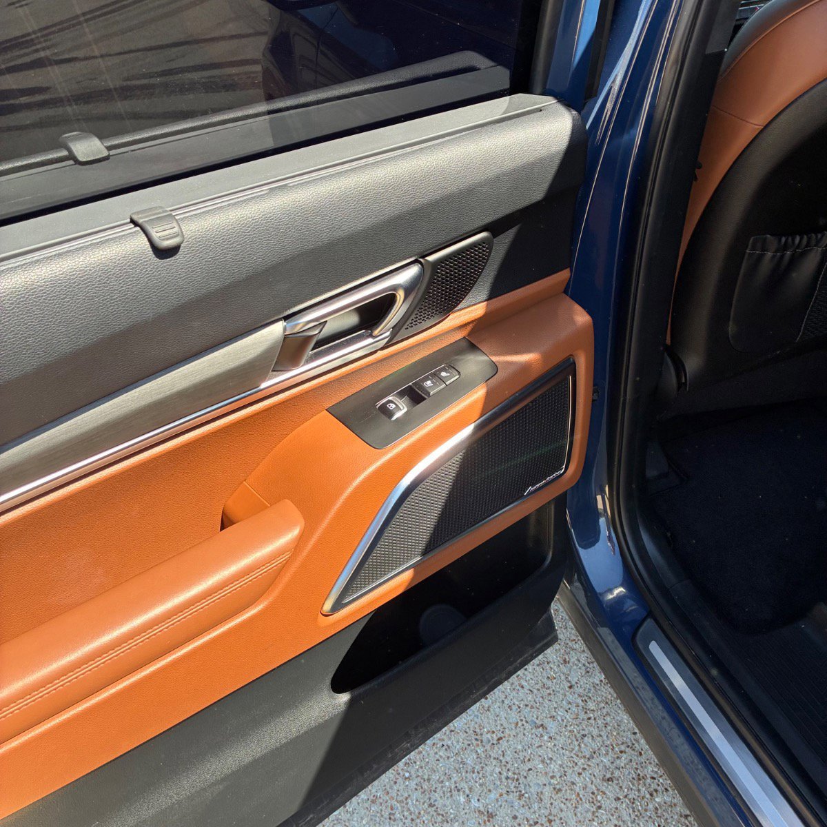 Used 2024 Kia Telluride SX Prestige X-Pro image 13