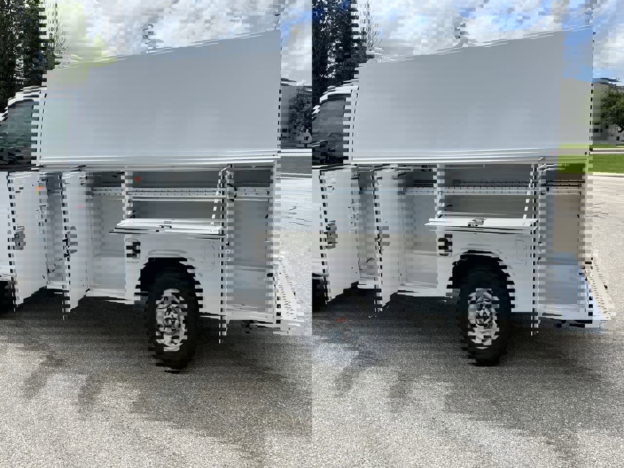 New 2025 GMC Savana 3500 w/ Power Convenience Package video 2