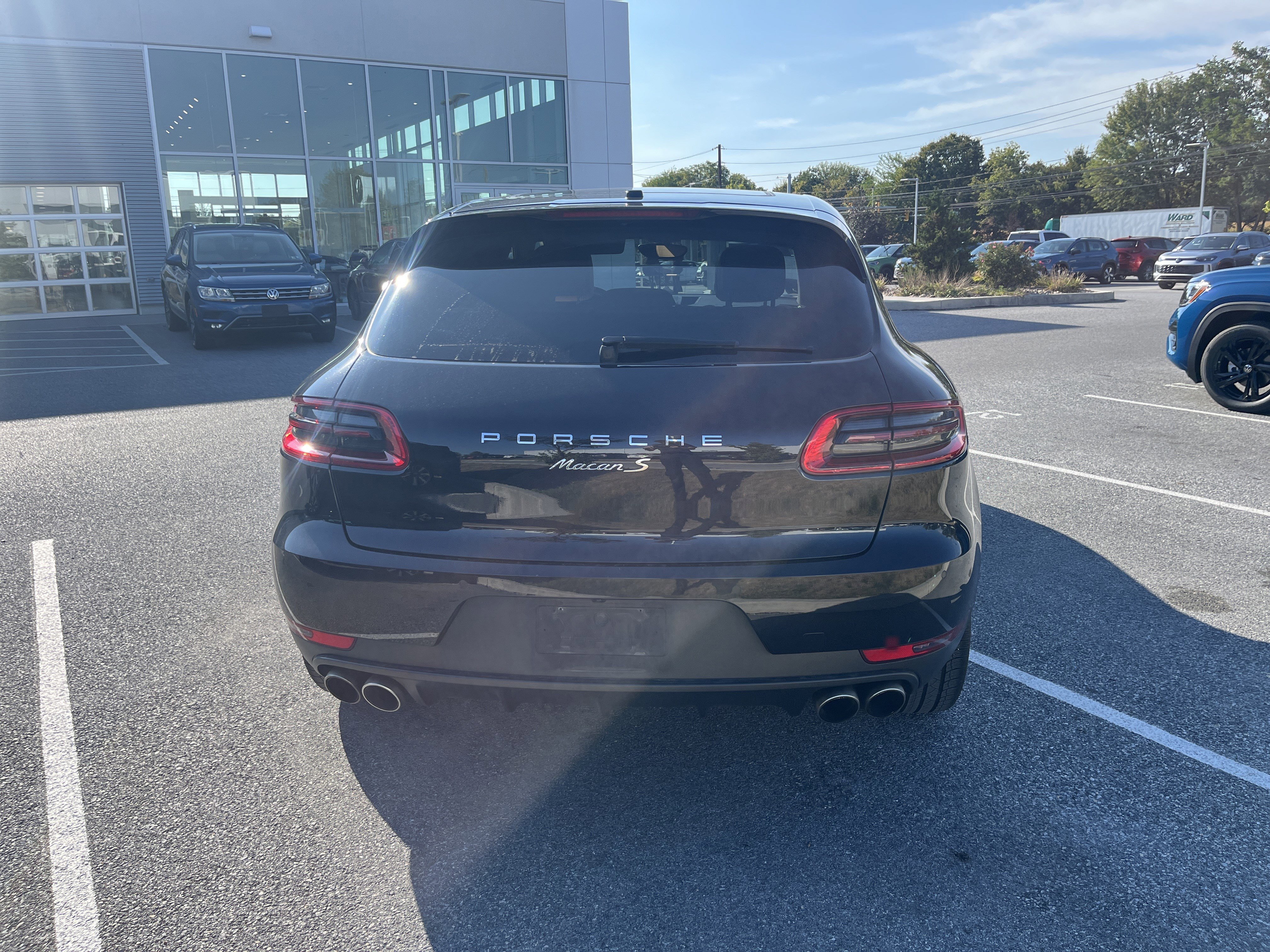 Used 2017 Porsche Macan S image 6