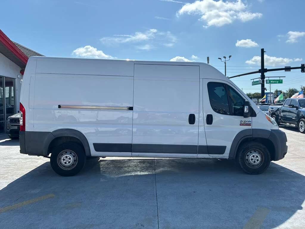 Used 2017 RAM ProMaster 2500 FWD image 6