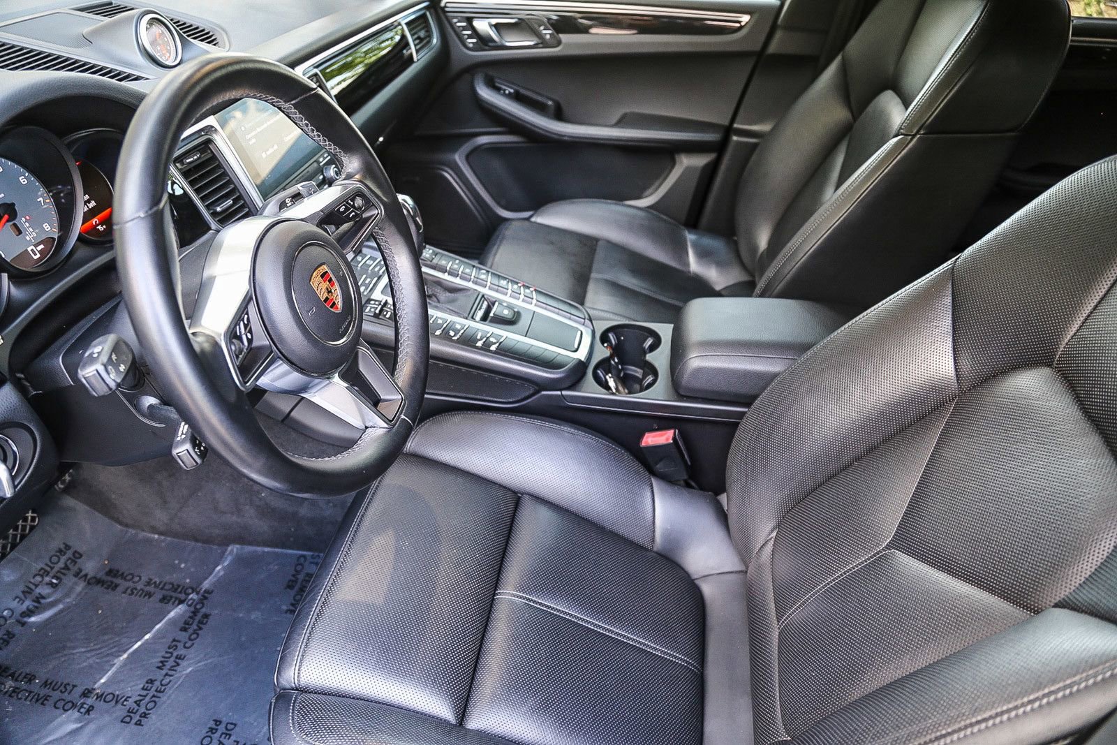 Used 2018 Porsche Macan S AWD/4WD image 17