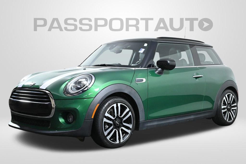 Used 2021 MINI Cooper 2-Door Hardtop image 1