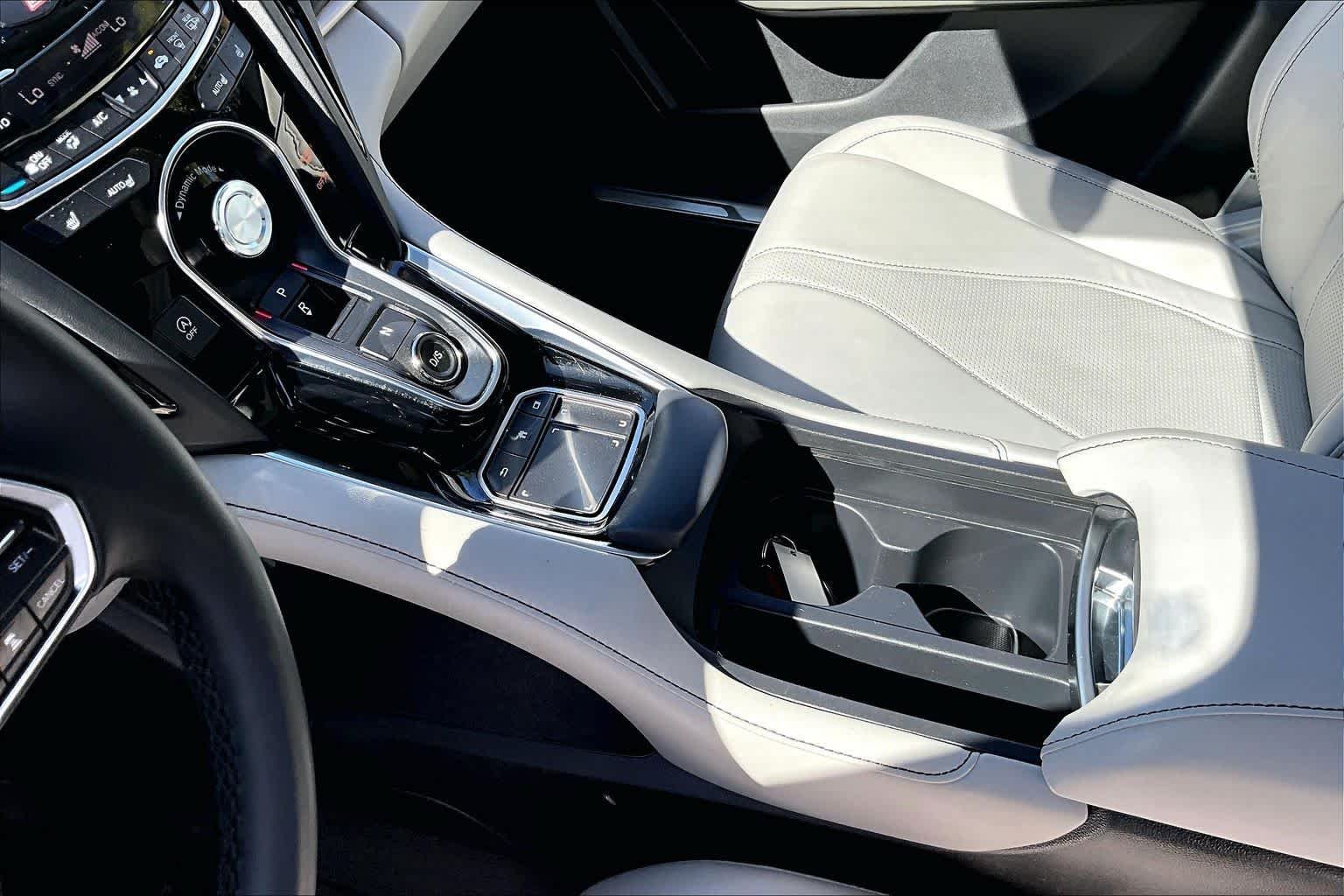 Used 2020 Acura RDX w/ Technology Package FWD image 16