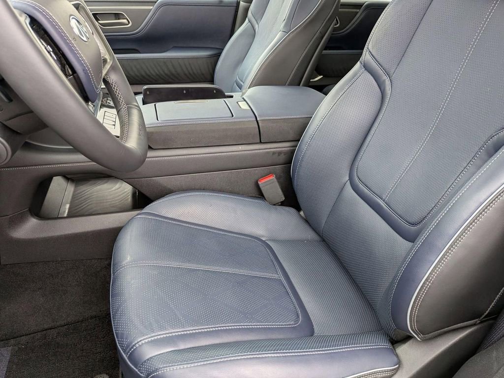 New 2026 INFINITI QX80 4WD w/ Sport Exterior Package image 12