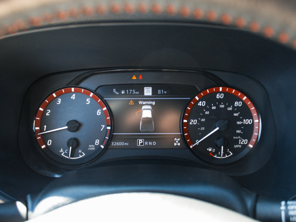 Used 2023 Nissan Frontier PRO-4X w/ Pro Convenience Package AWD/4WD image 18