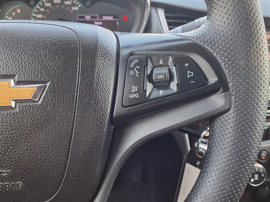 Used 2020 Chevrolet Trax LS w/ Tint and Cruise Package image 19