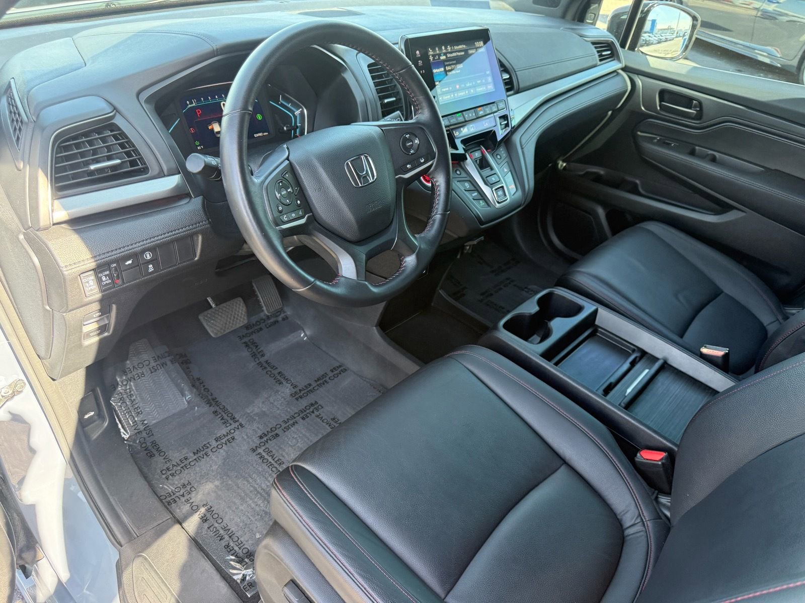 Used 2024 Honda Odyssey Sport image 13
