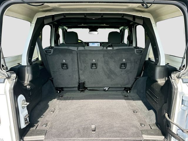 Used 2024 Jeep Wrangler Unlimited Rubicon image 24