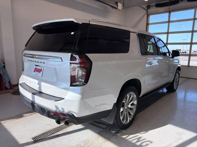 Used 2024 Chevrolet Suburban High Country w/ Advanced Technology Package image 10