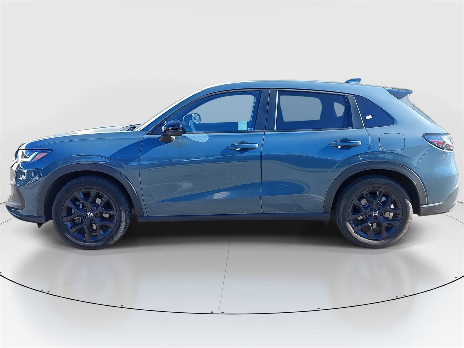 Used 2024 Honda HR-V Sport image 4