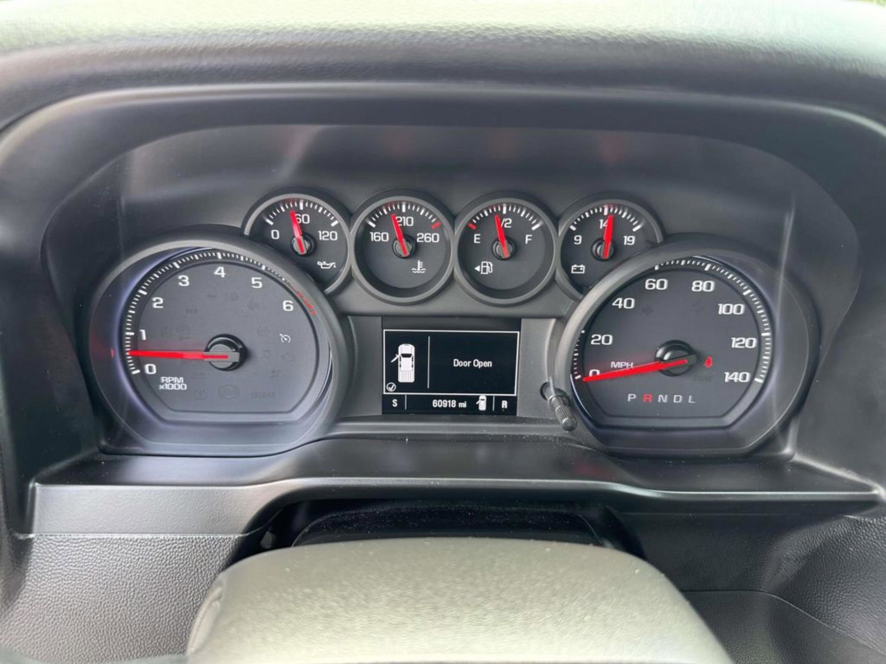 Used 2019 Chevrolet Silverado 1500 Custom w/ Custom Value Package RWD image 11