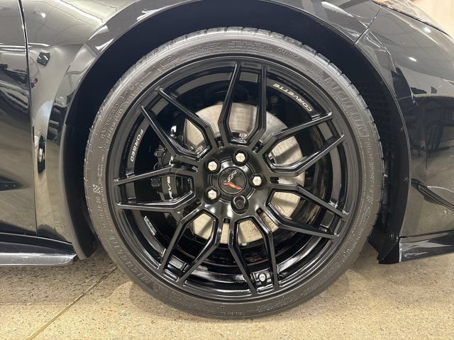Used 2024 Chevrolet Corvette Z06 RWD image 19