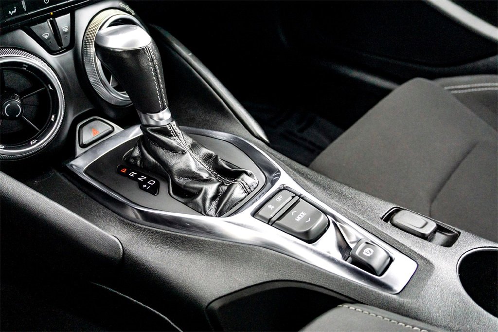 Used 2023 Chevrolet Camaro LT image 25