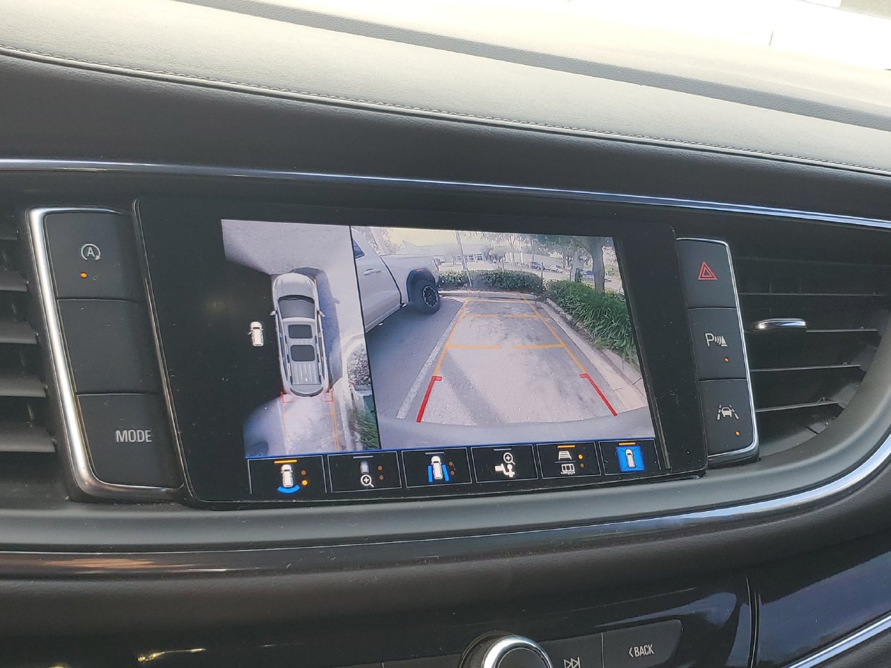 Used 2024 Buick Enclave Avenir w/ Trailering Package, 5000 lbs. FWD image 21