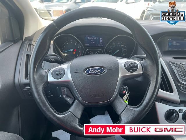 Used 2014 Ford Focus SE w/ SE Sport Package FWD image 24