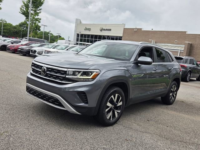 Used 2023 Volkswagen Atlas Cross Sport SE FWD image 4
