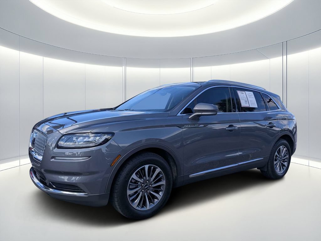 Used 2023 Lincoln Nautilus AWD w/ Premium Package image 7