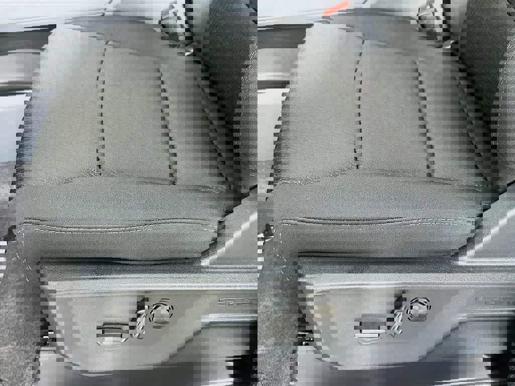 New 2025 Ford F150 XLT w/ Equipment Group 302A MID image 31