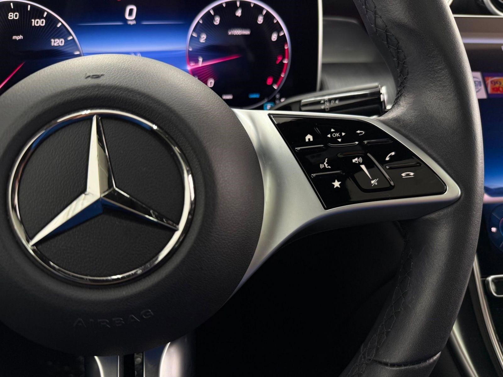 Used 2023 Mercedes-Benz GLC 300 image 28