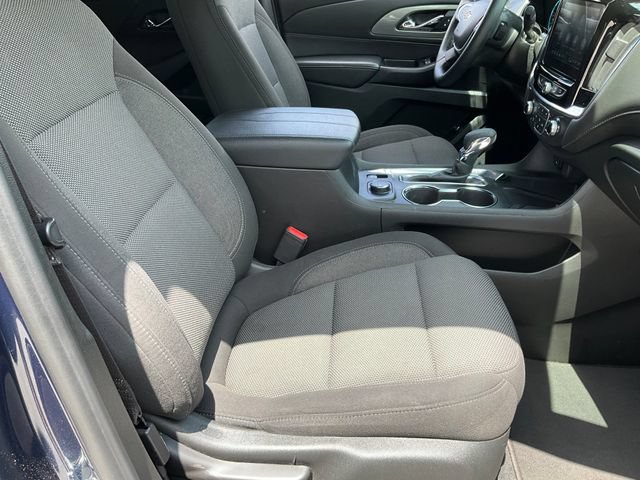 Used 2023 Chevrolet Traverse LT FWD image 21