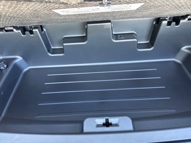 New 2026 Chevrolet Traverse High Country w/ LPO, Floor Liner Package image 12