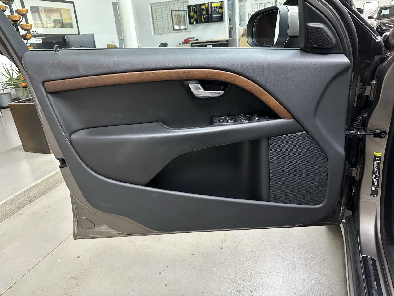 Used 2009 Volvo S80 3.2 image 10