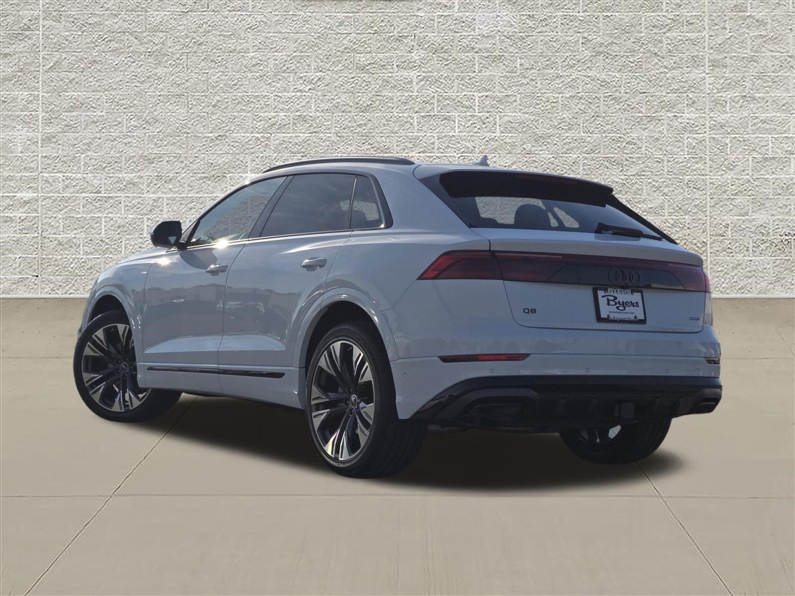 New 2027 Audi Q8 Premium Plus AWD/4WD image 5