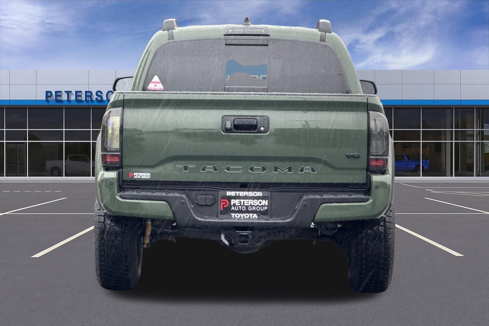 Used 2021 Toyota Tacoma TRD Off-Road w/ Technology Package image 5