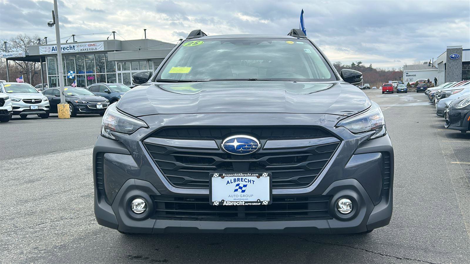 Certified 2025 Subaru Outback Premium image 2