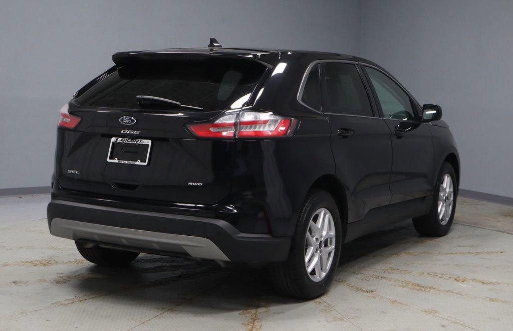 Certified 2024 Ford Edge SEL AWD/4WD image 12