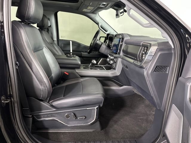 Used 2022 Ford F150 Lariat w/ Equipment Group 502A High image 28