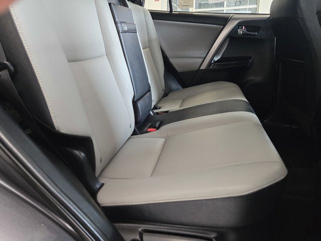 Used 2016 Toyota RAV4 Limited AWD/4WD image 8