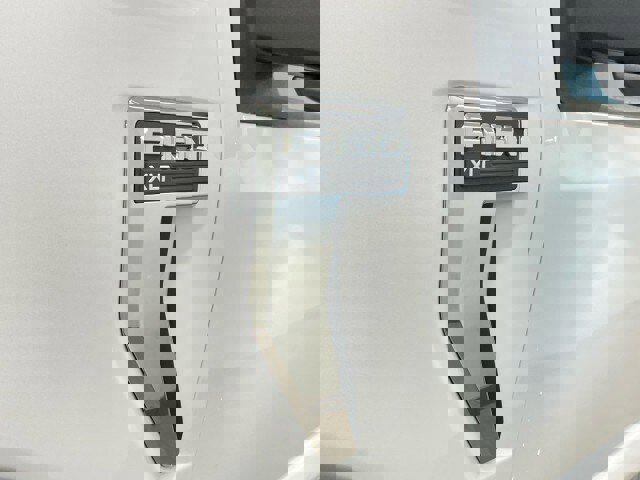 Used 2021 Ford F150 XLT w/ Equipment Group 302A High image 5