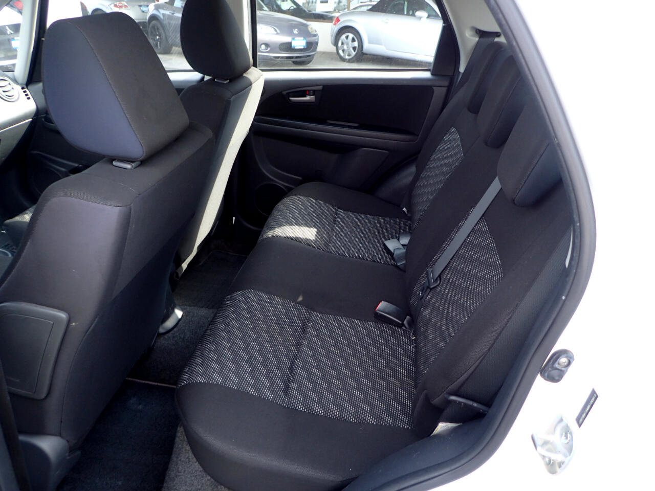 Used 2008 Suzuki SX4 AWD Hatchback image 10