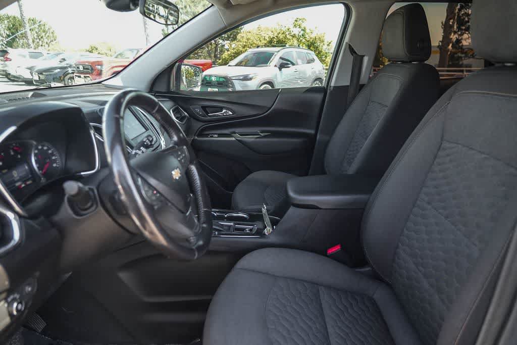 Used 2021 Chevrolet Equinox LT FWD image 17