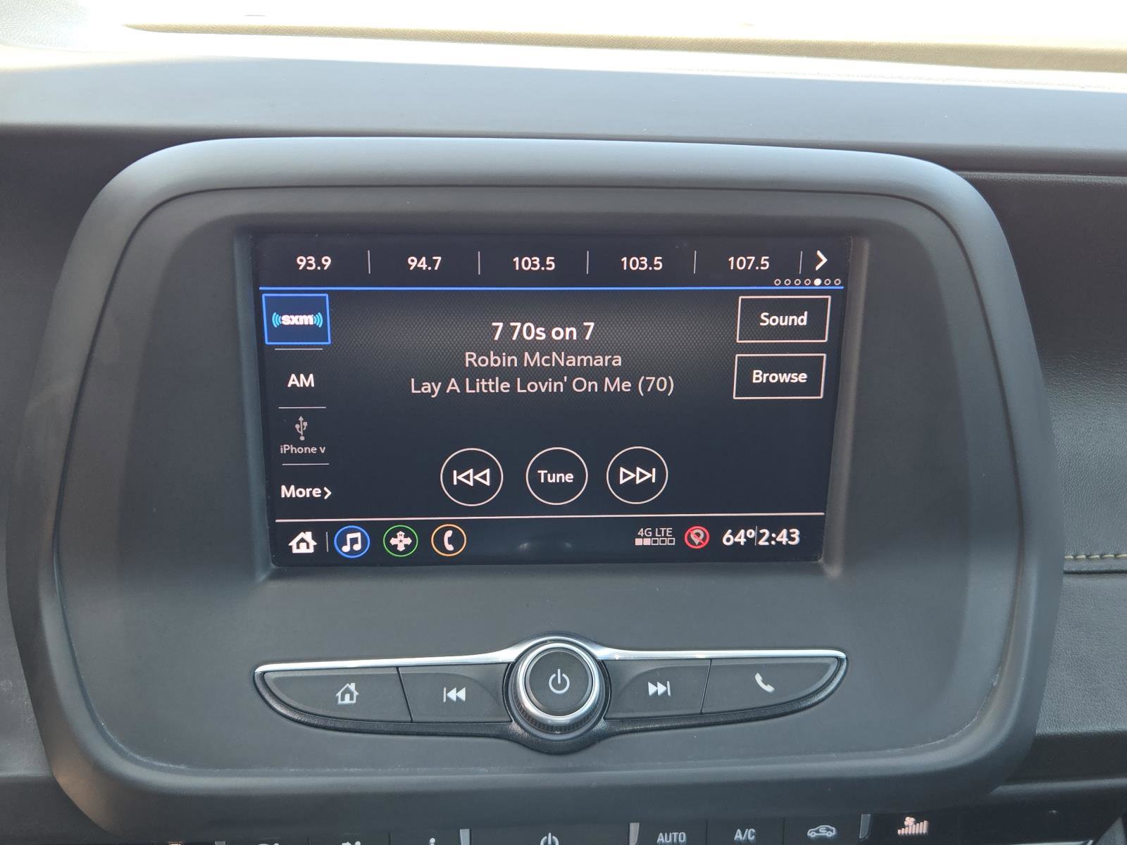Used 2020 Chevrolet Camaro LT RWD image 10