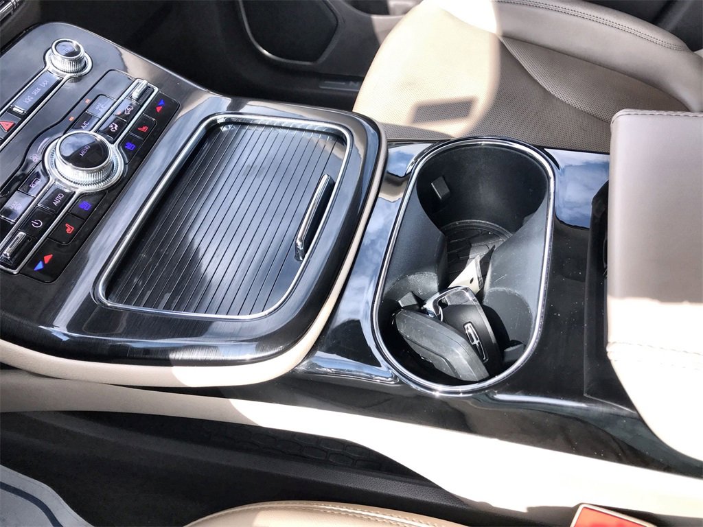 Used 2022 Lincoln Nautilus Reserve w/ Equipment Group 201A image 21