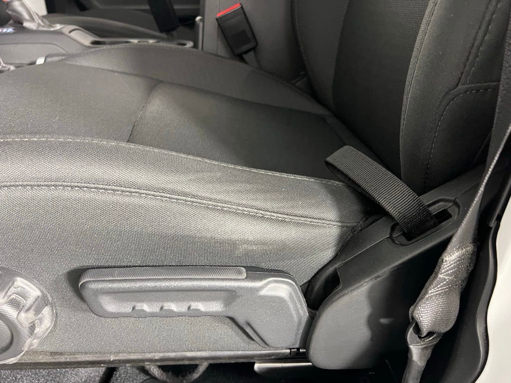 Used 2022 Jeep Wrangler Unlimited Sahara image 23