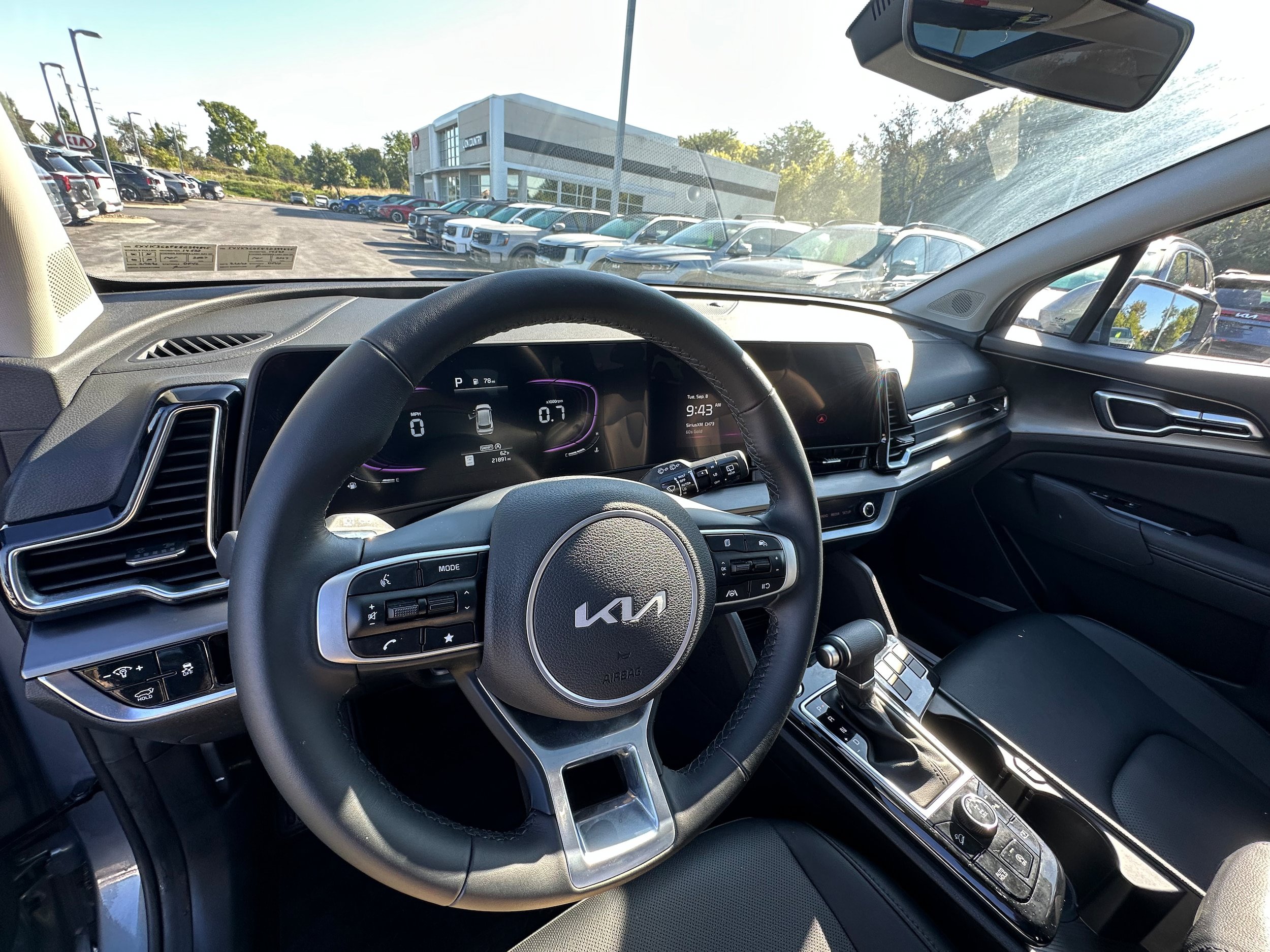 Used 2025 Kia Sportage EX w/ Premium Package AWD/4WD image 27
