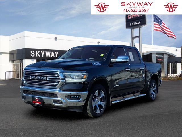 Used 2022 RAM 1500 Laramie AWD/4WD image 1