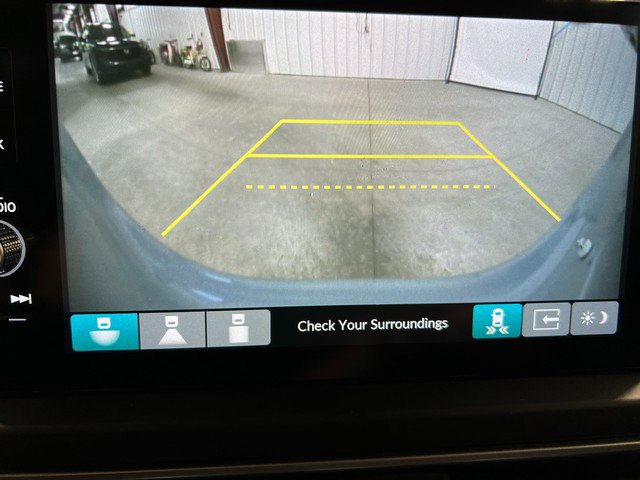 New 2025 Honda Pilot Touring image 25