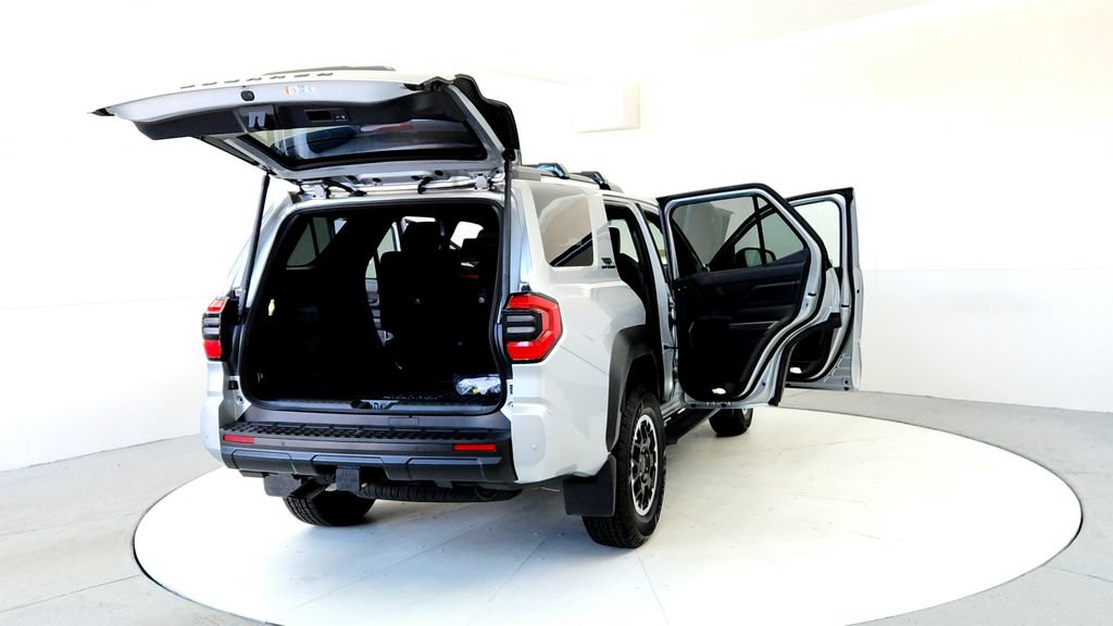 Certified 2025 Toyota 4Runner TRD Off-Road Premium w/ Tow Technology Package AWD/4WD image 11