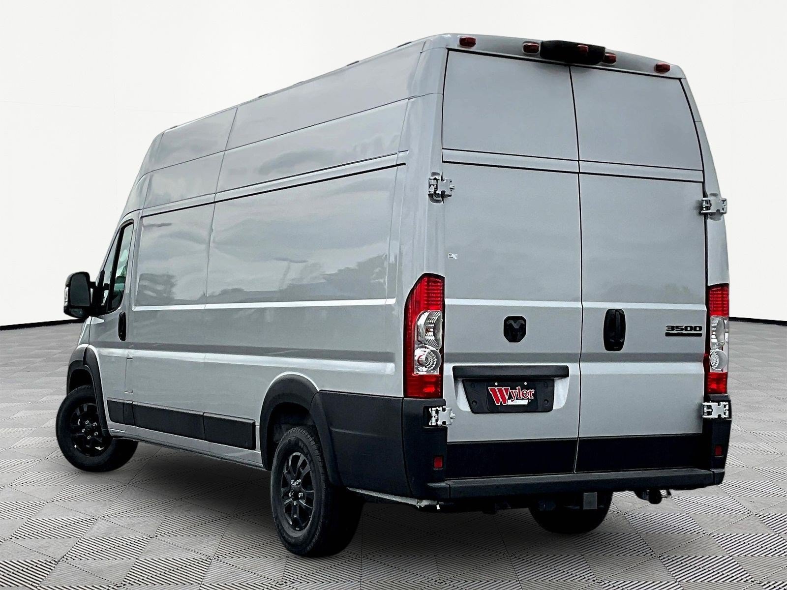 New 2026 RAM ProMaster 3500 w/ Quick Order Package 22H SLT+ FWD image 3