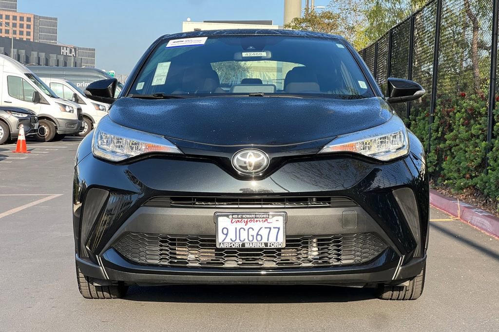 Used 2020 Toyota C-HR XLE image 11