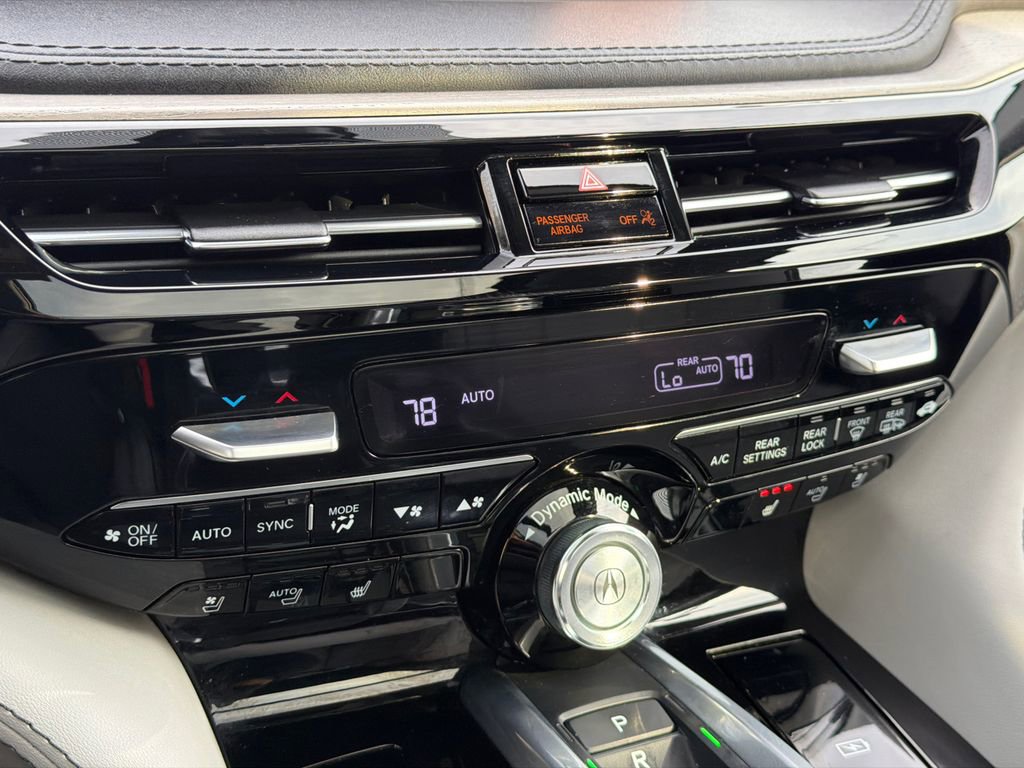 Used 2023 Acura MDX SH-AWD w/ Advance Package image 30