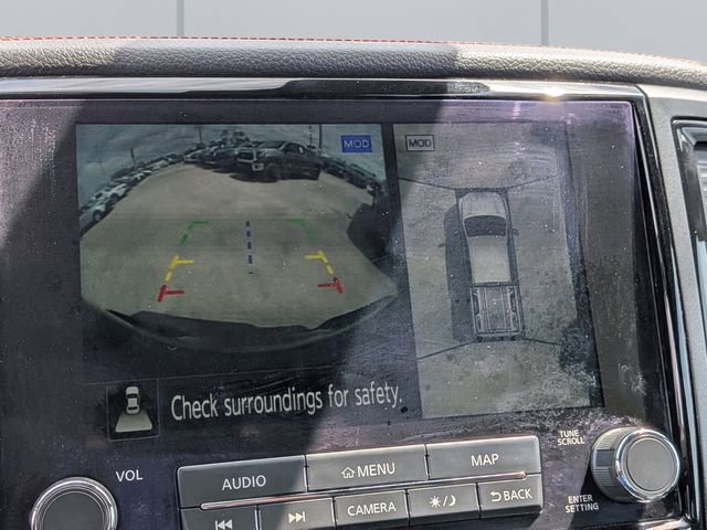 Used 2021 Nissan Titan PRO-4X w/ Pro-4x Convenience Package AWD/4WD image 19