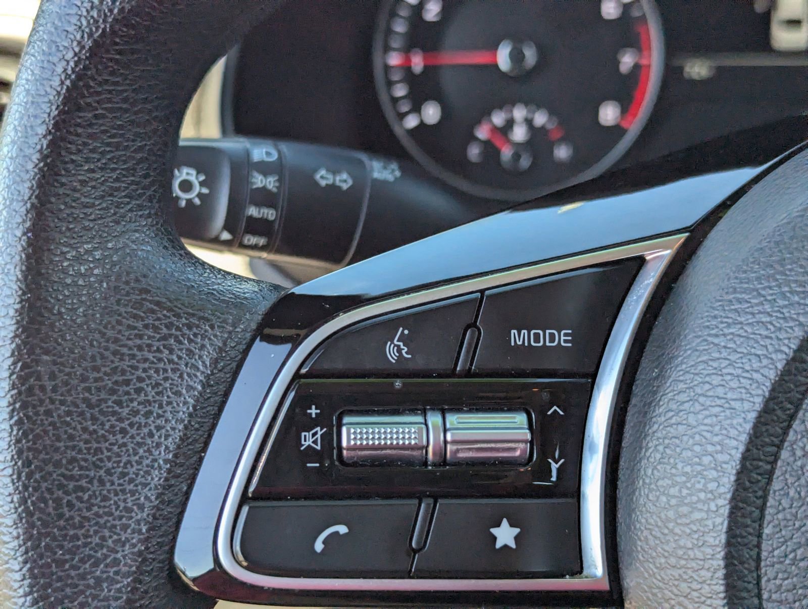 Used 2024 Kia Forte LXS image 26